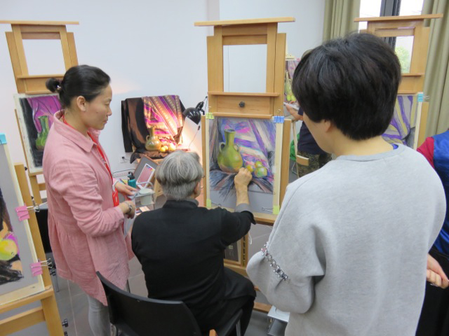 teaching-pastel-in-china-jerzy-Moscicki